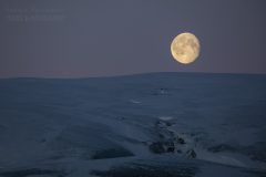 Islandia-jaskinia-lodowa-zima-_M4_5436