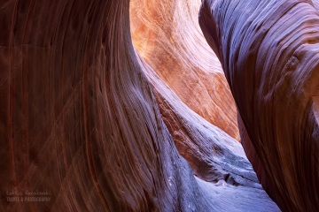 peekaboo-slot-canyon_R5_2840 peekaboo-slot-canyon_R5_2840