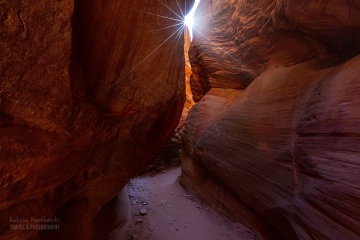 peekaboo-slot-canyon_R5_2970 peekaboo-slot-canyon_R5_2970